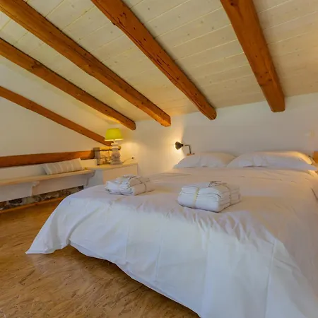 Casa Pietra * Контокали