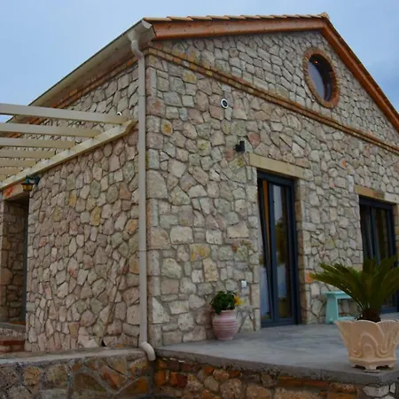 Casa Pietra Контокали