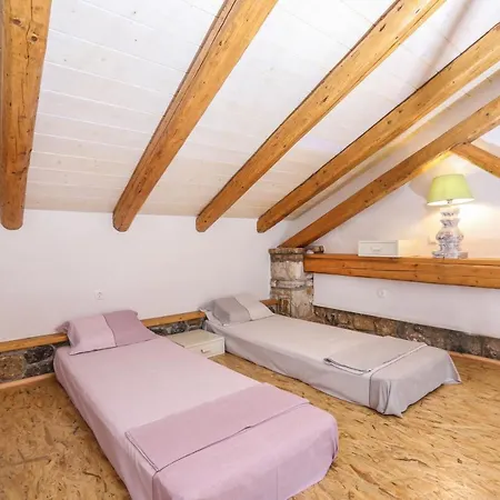 Casa Pietra Сasa de vacaciones Kontokali