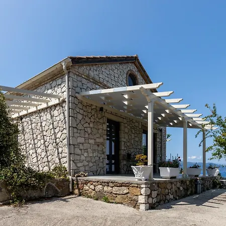 Casa Pietra * كونتوكالي